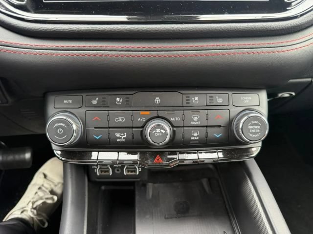 Used 2023 Dodge Durango R/T AWD/4WD image 15