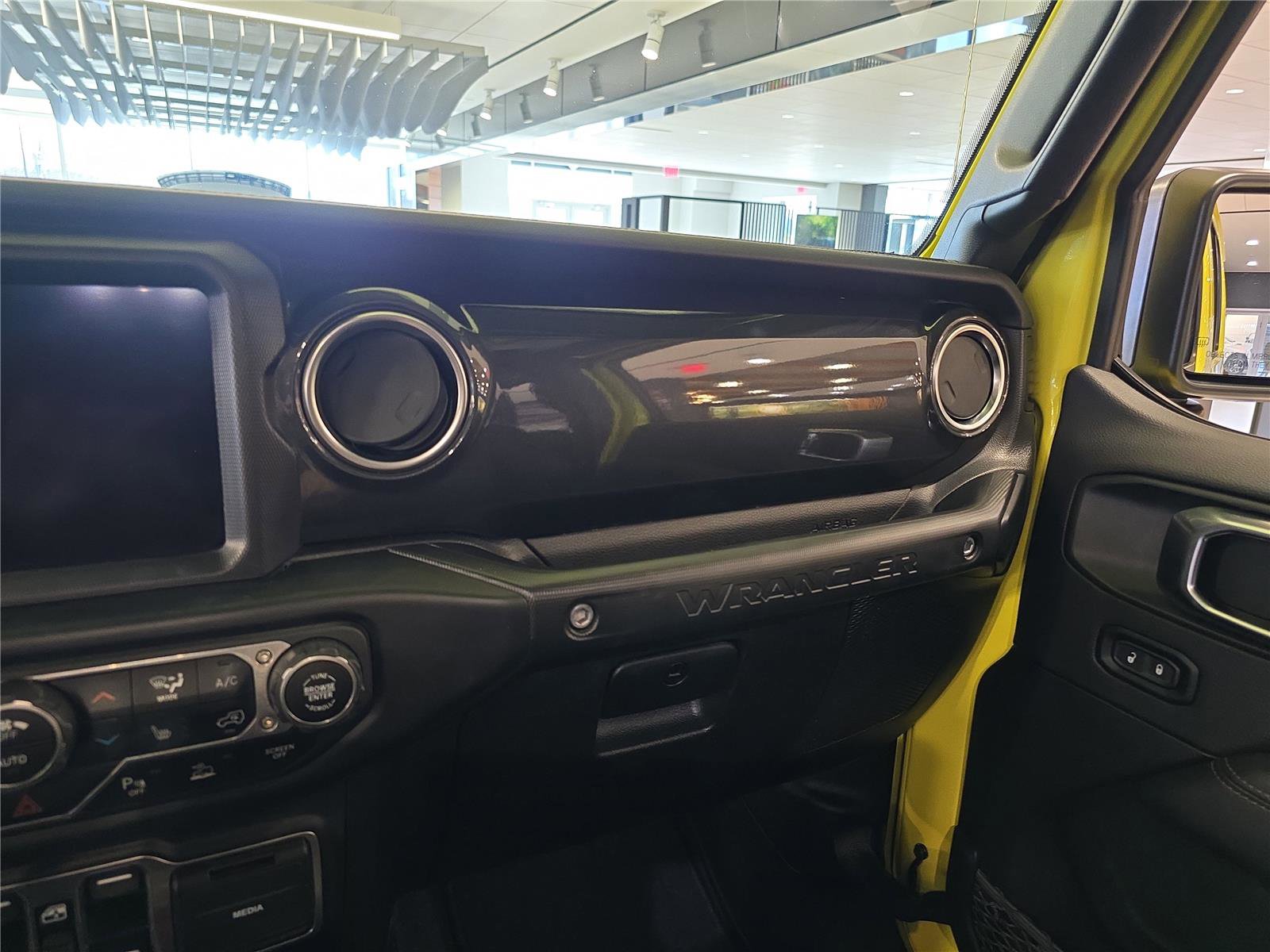 Used 2023 Jeep Wrangler Unlimited Rubicon 392 w/ Xtreme Recon 35" Tire Package image 24