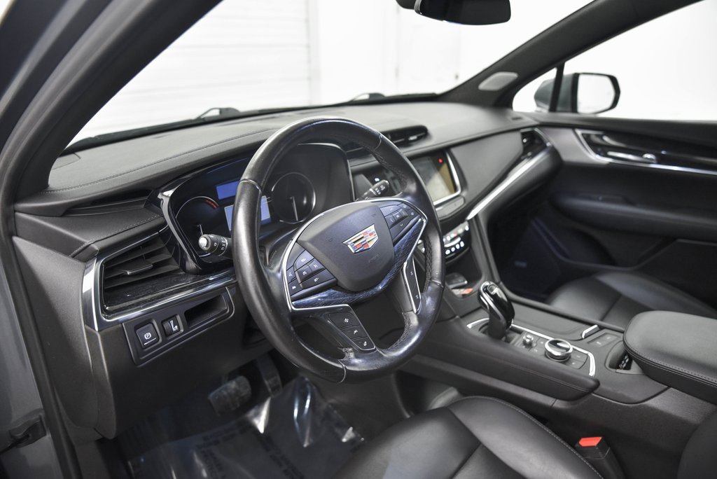 Used 2021 Cadillac XT5 Premium Luxury image 12