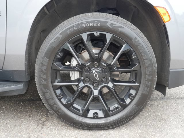 Used 2022 Chevrolet Tahoe RST w/ Luxury Package AWD/4WD image 12