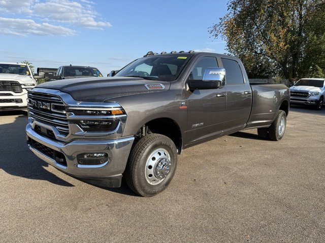 Used 2025 RAM 3500 Laramie image 1