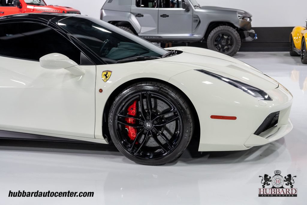 Used 2019 Ferrari 488 Spider RWD image 32