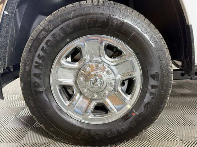 New 2026 RAM 2500 Tradesman w/ Chrome Appearance Group AWD/4WD image 10