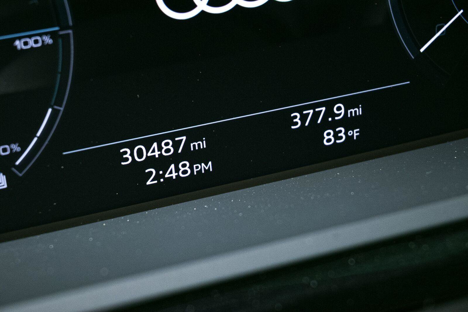 Used 2024 Audi Q8 e-tron Prestige w/ Prestige Package AWD/4WD image 10