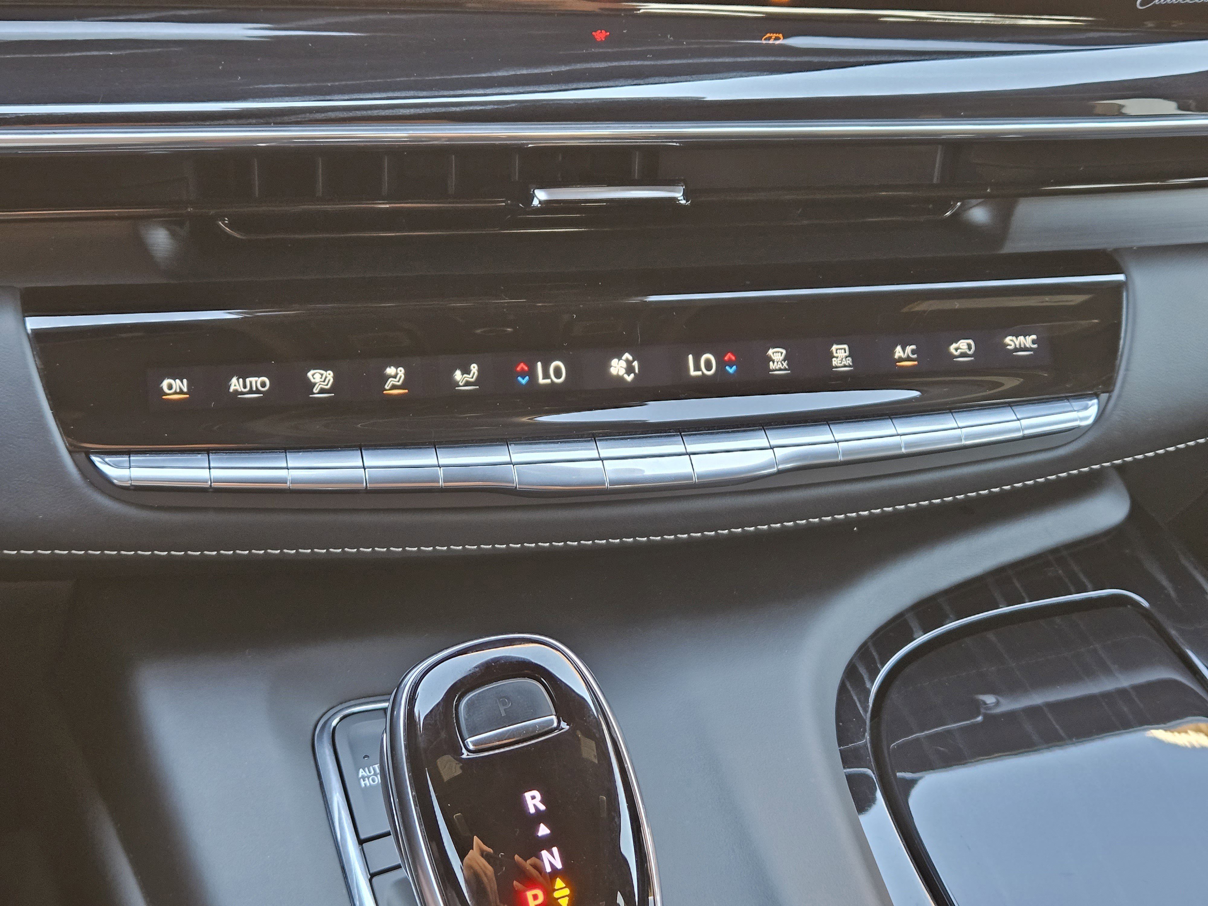 Used 2024 Cadillac Escalade V image 17