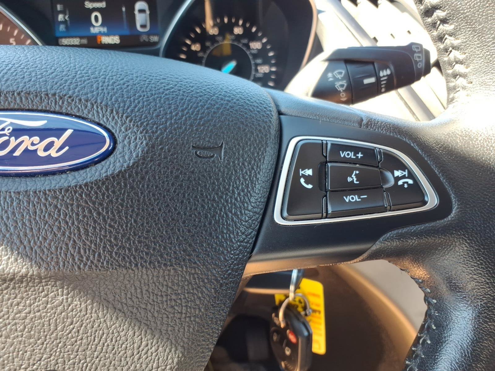 Used 2018 Ford Escape SEL AWD/4WD image 15
