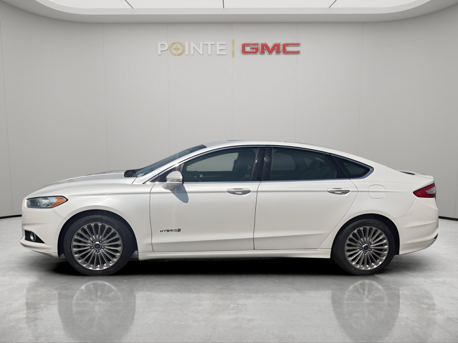 Used 2014 Ford Fusion Titanium FWD image 6