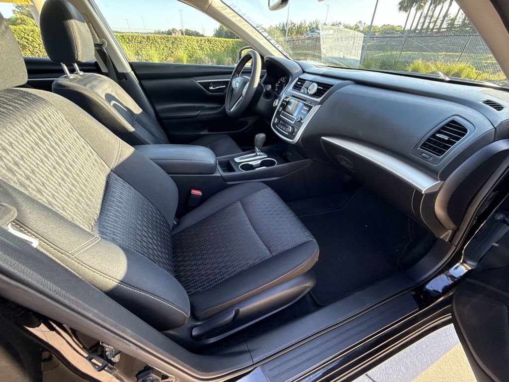 Used 2017 Nissan Altima 2.5 SV w/ Convenience Package FWD image 15