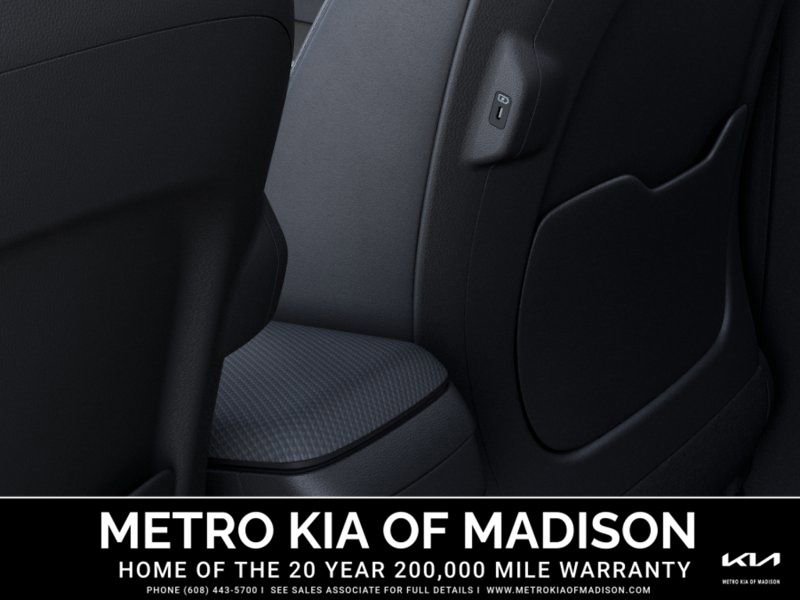 New 2025 Kia EV6 Wind image 26