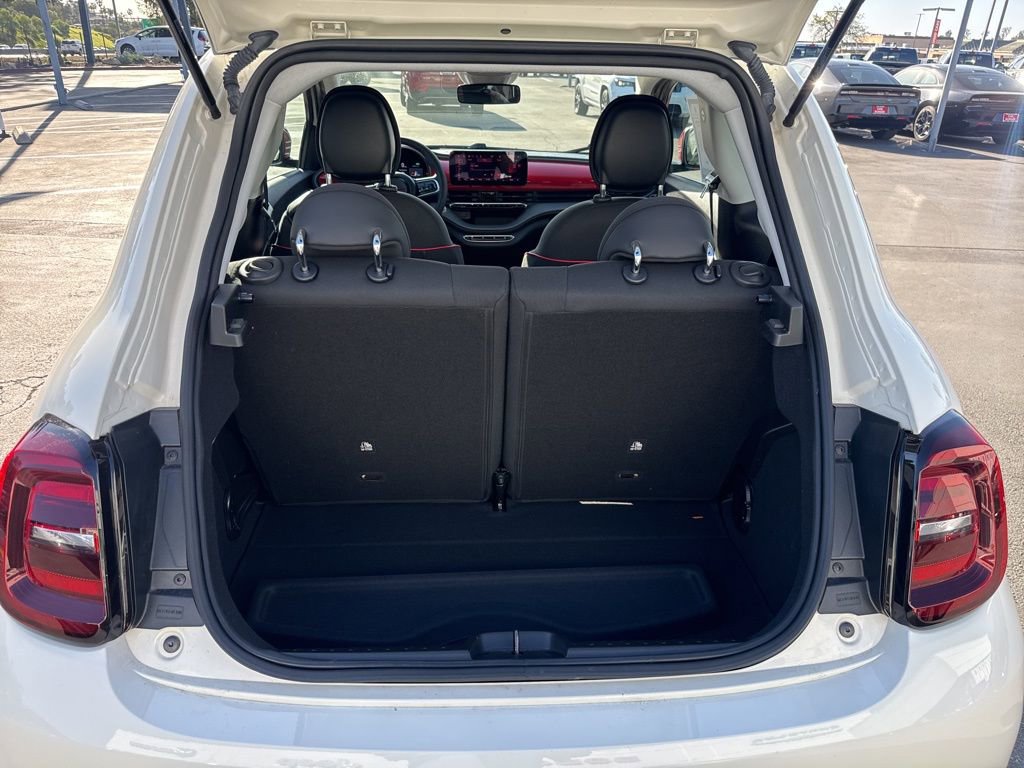 Used 2024 FIAT 500 e (RED) image 7