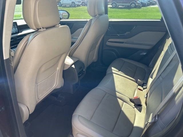 Used 2020 Lincoln Corsair Reserve w/ Elements Package image 32