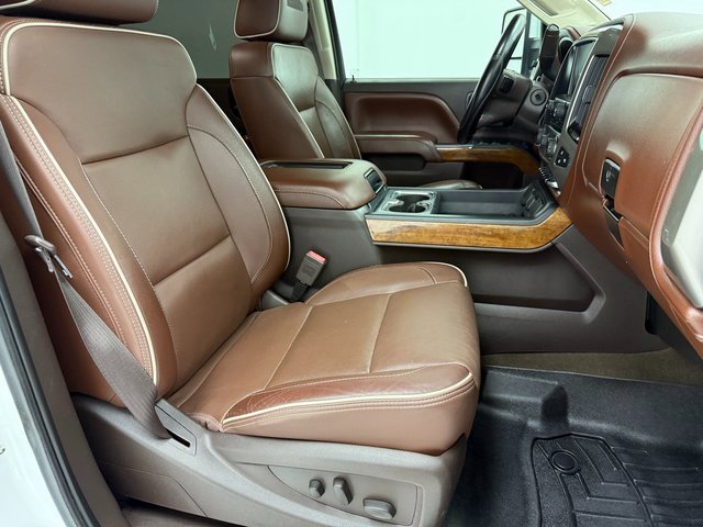 Used 2016 Chevrolet Silverado 3500 High Country w/ Duramax Plus Package image 26