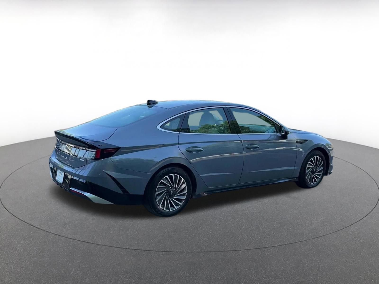 Used 2025 Hyundai Sonata SEL FWD image 15