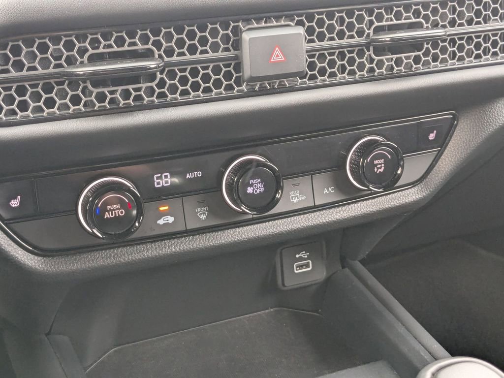 Used 2025 Honda HR-V Sport image 21