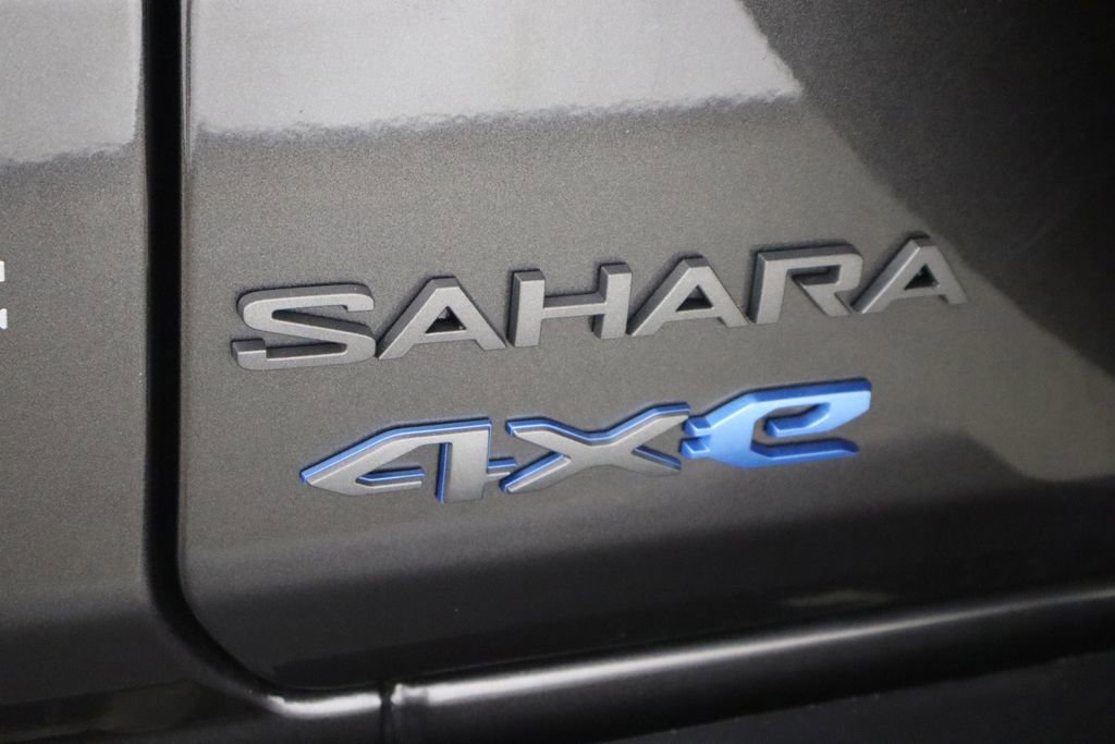 Used 2025 Jeep Wrangler Unlimited Sahara image 47