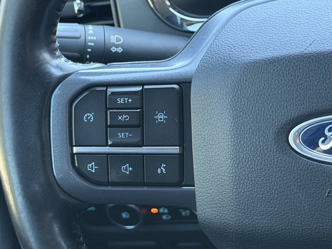 Used 2023 Ford F150 Lariat AWD/4WD image 22