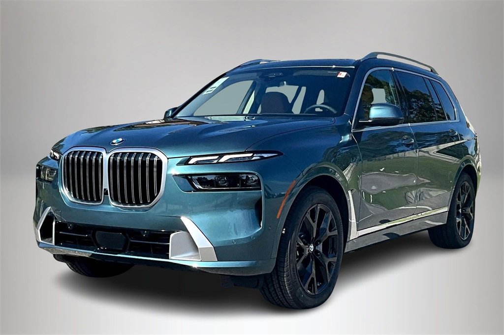 New 2026 BMW X7 xDrive40i image 2