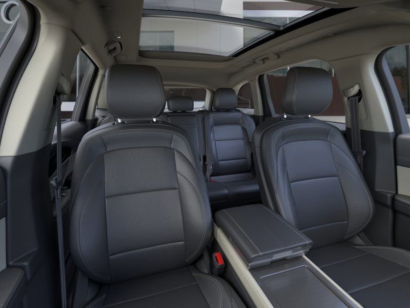 New 2025 Lincoln Nautilus Premier w/ Equipment Group 102A image 10