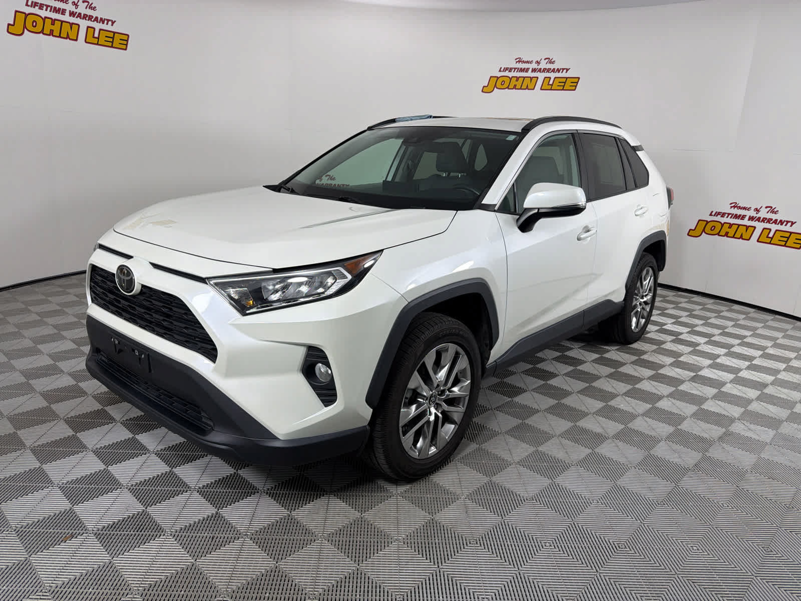 Used 2021 Toyota RAV4 XLE Premium AWD/4WD image 1