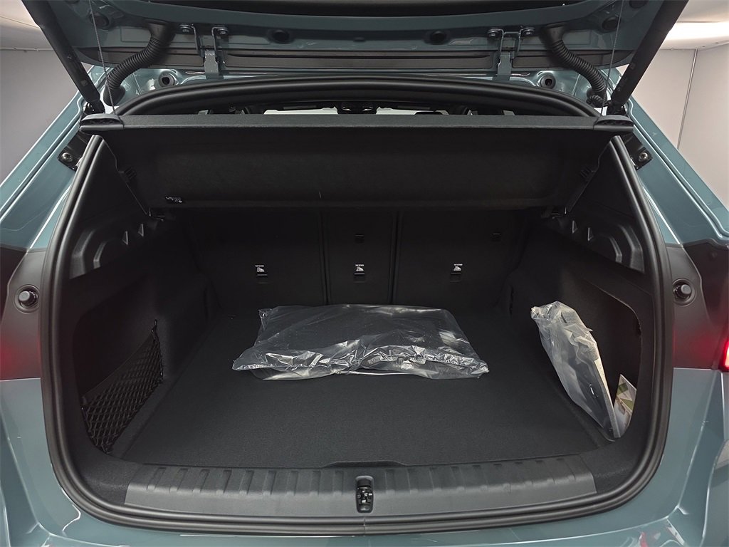 New 2026 BMW X1 xDrive28i w/ Technology Package image 12