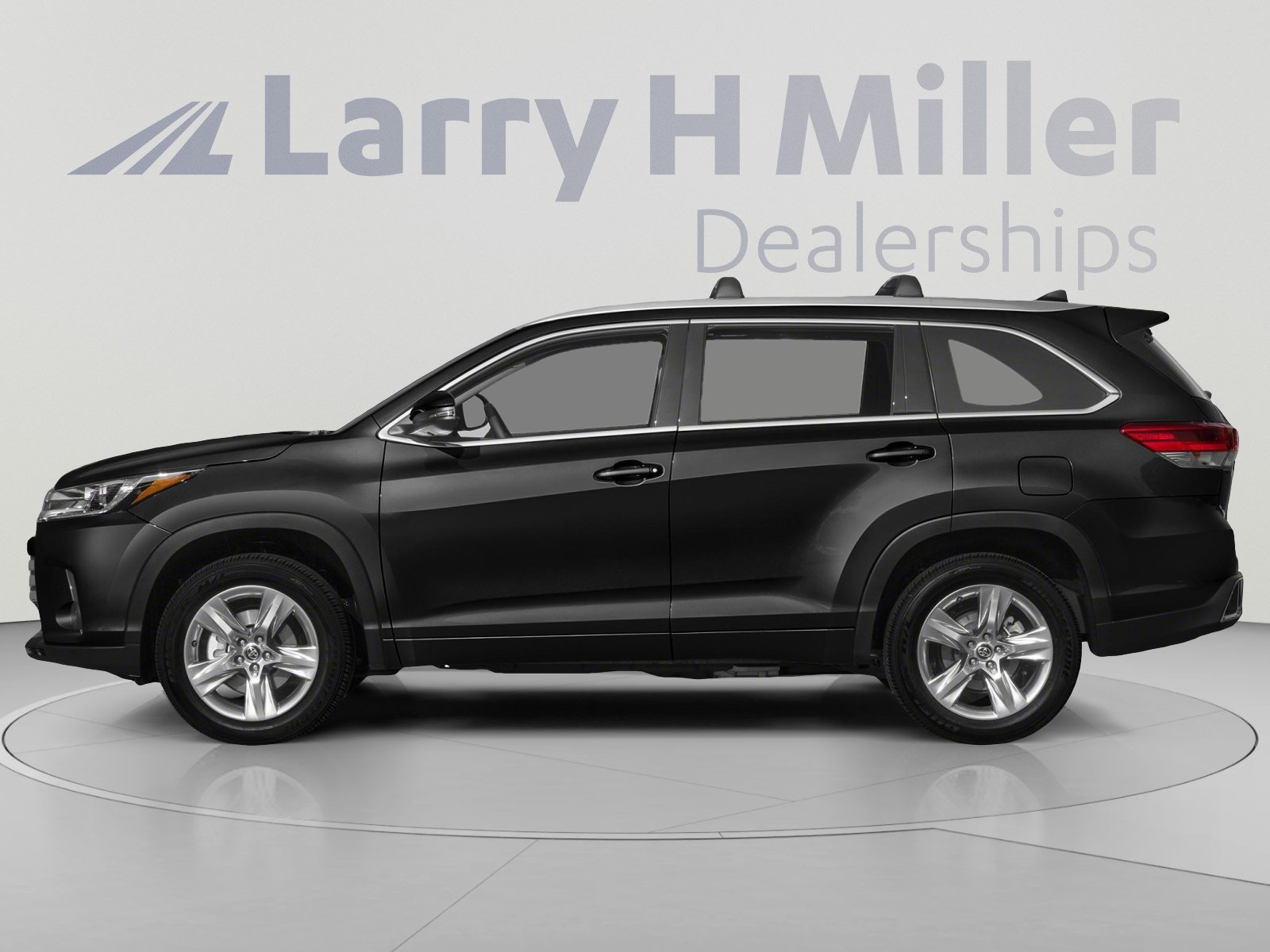 Used 2019 Toyota Highlander Limited w/ Carpet Mat Package (TMS) FWD image 3