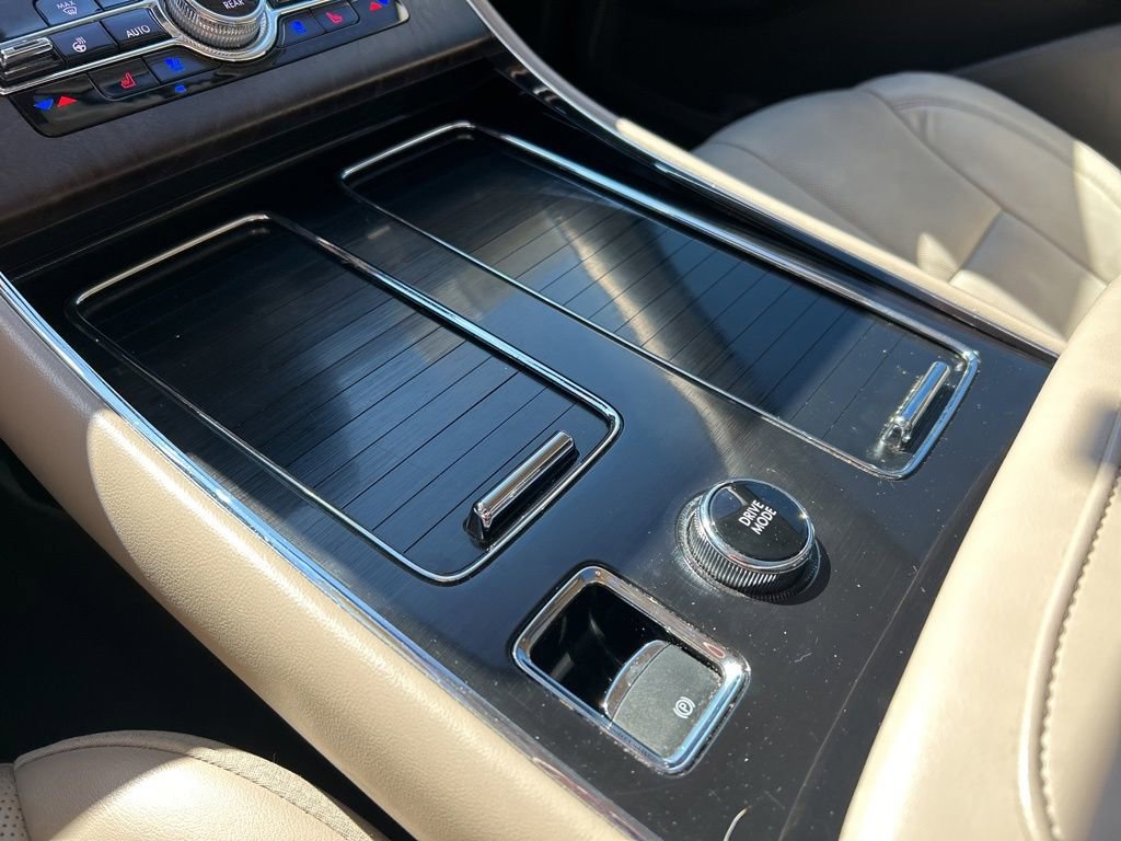 Used 2022 Lincoln Aviator Reserve w/ Elements Package Plus image 35