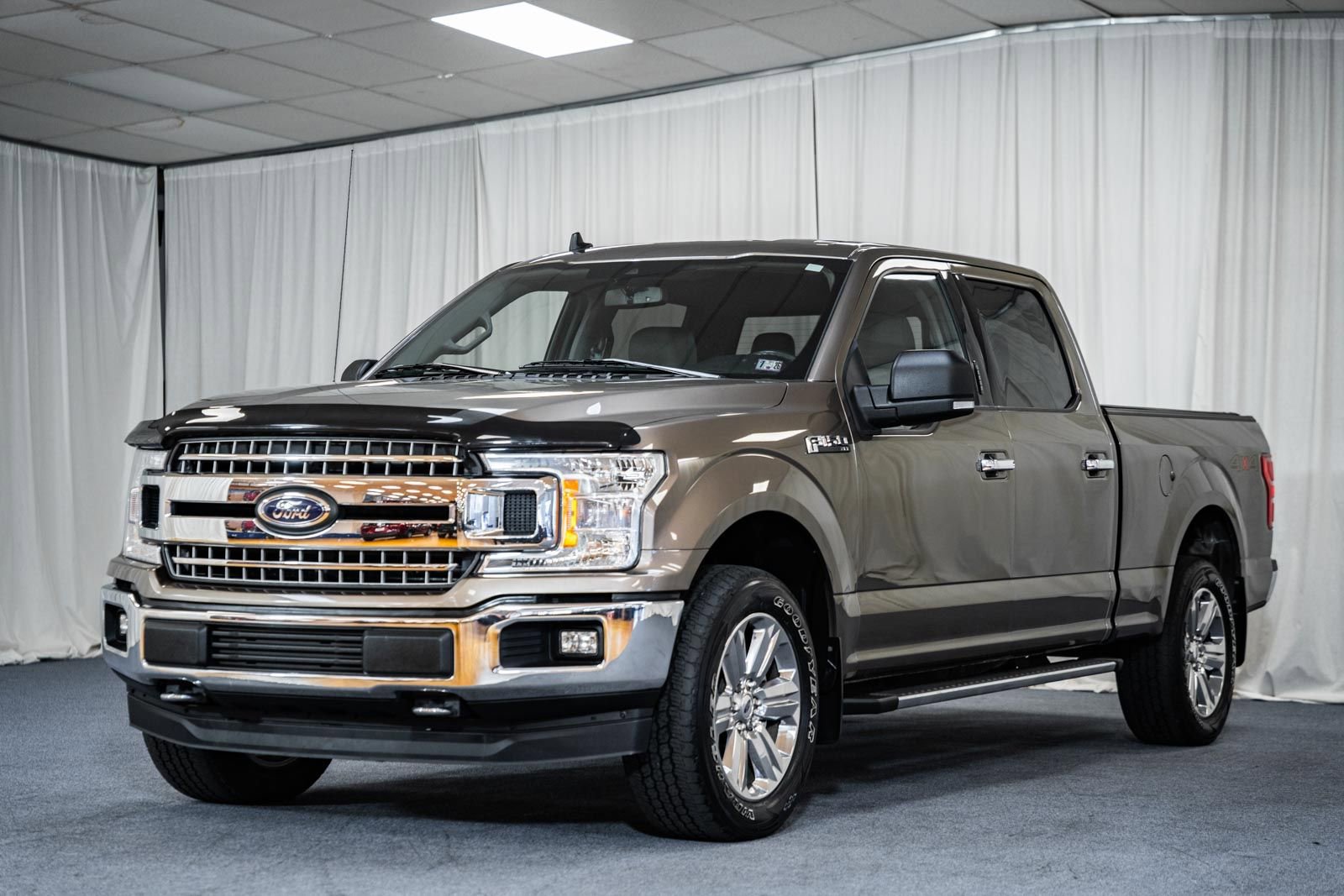 Used 2020 Ford F150 XLT w/ Equipment Group 302A Luxury image 3