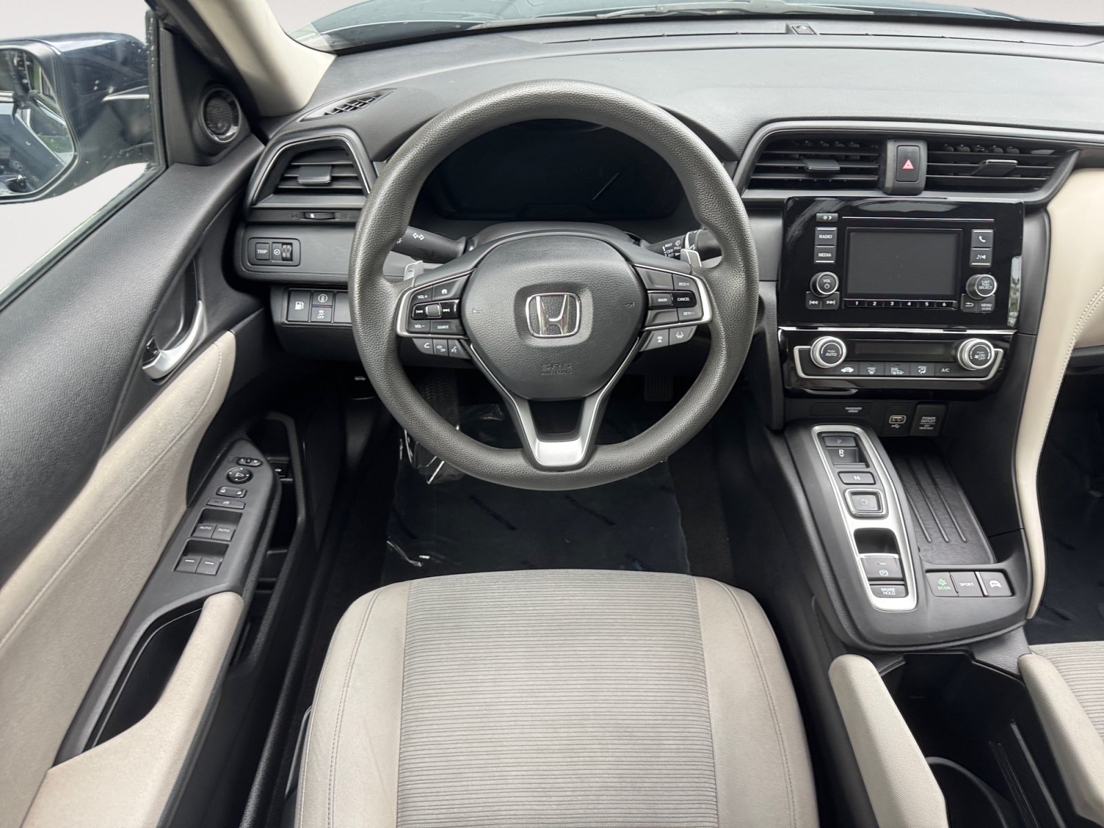 Used 2019 Honda Insight LX image 10