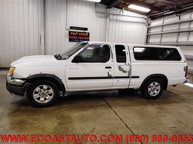 Used 1999 Nissan Frontier XE RWD image 5