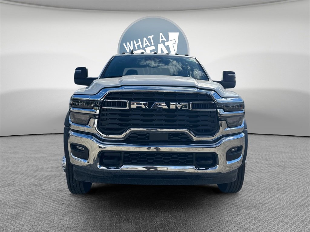New 2026 RAM 5500 Tradesman w/ Chrome Appearance Group image 9