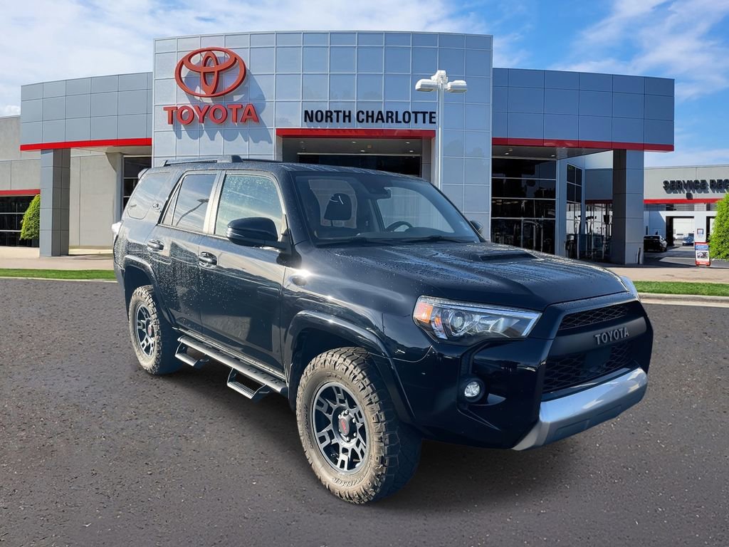 Used 2022 Toyota 4Runner TRD Off-Road Premium image 3