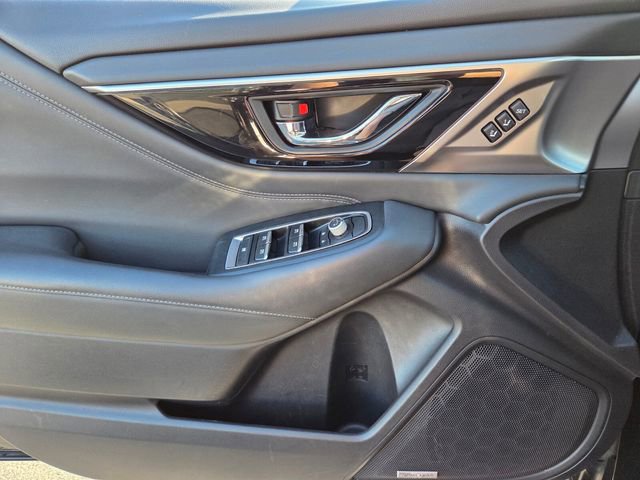 Used 2020 Subaru Outback Limited image 16