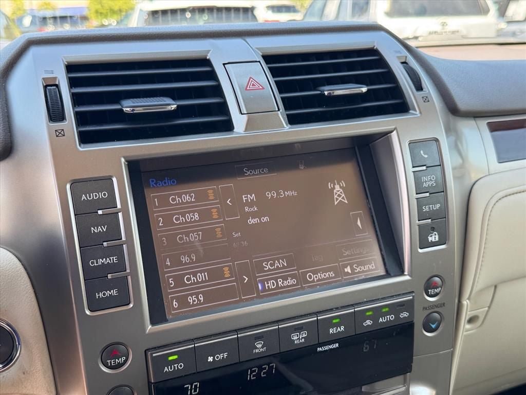 Used 2019 Lexus GX 460 Premium w/ Premium Package AWD/4WD image 26