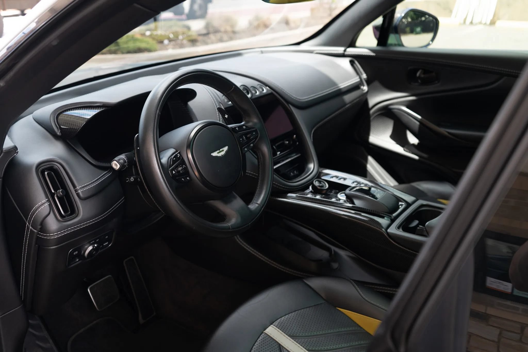 Used 2023 Aston Martin DBX 707 AWD/4WD image 17
