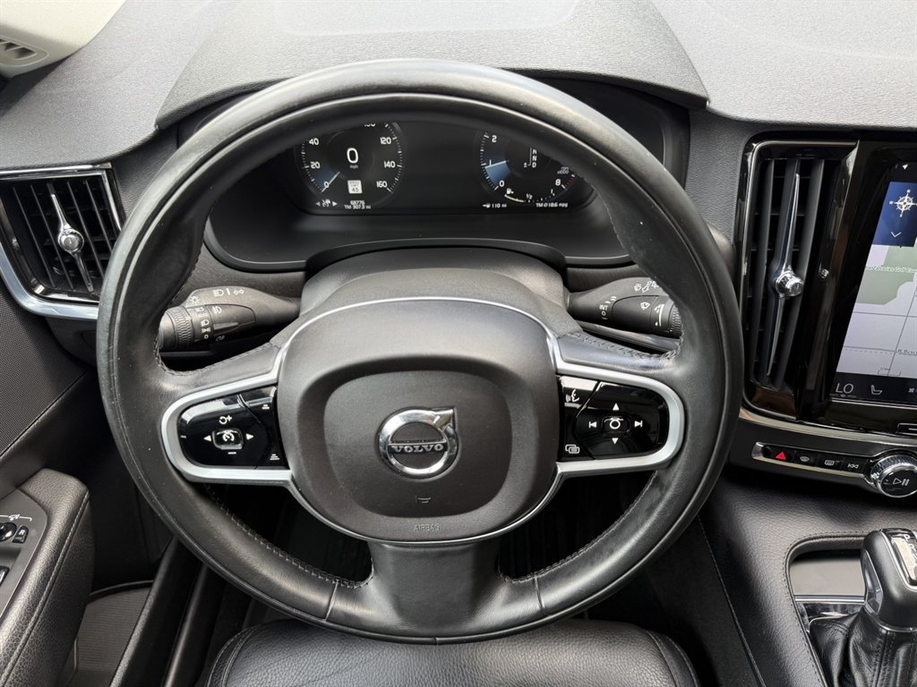 Used 2019 Volvo V90 T5 Cross Country AWD/4WD image 23
