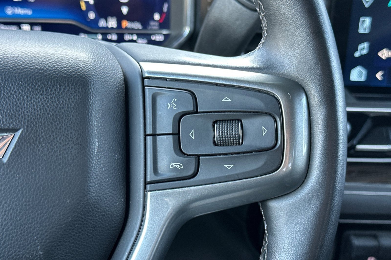 Used 2023 Chevrolet Silverado 1500 LT Trail Boss w/ Protection Package image 37