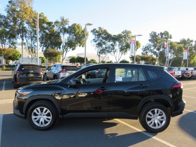 New 2026 Toyota Corolla Cross L image 7