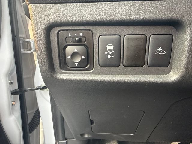Used 2024 Mitsubishi Mirage G4 ES FWD image 17