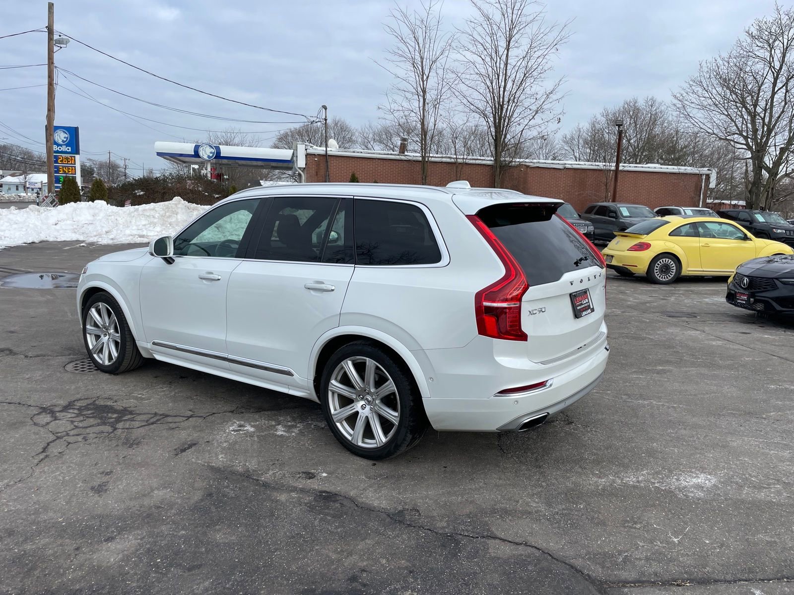 Used 2018 Volvo XC90 T6 Inscription w/ Convenience Package image 3