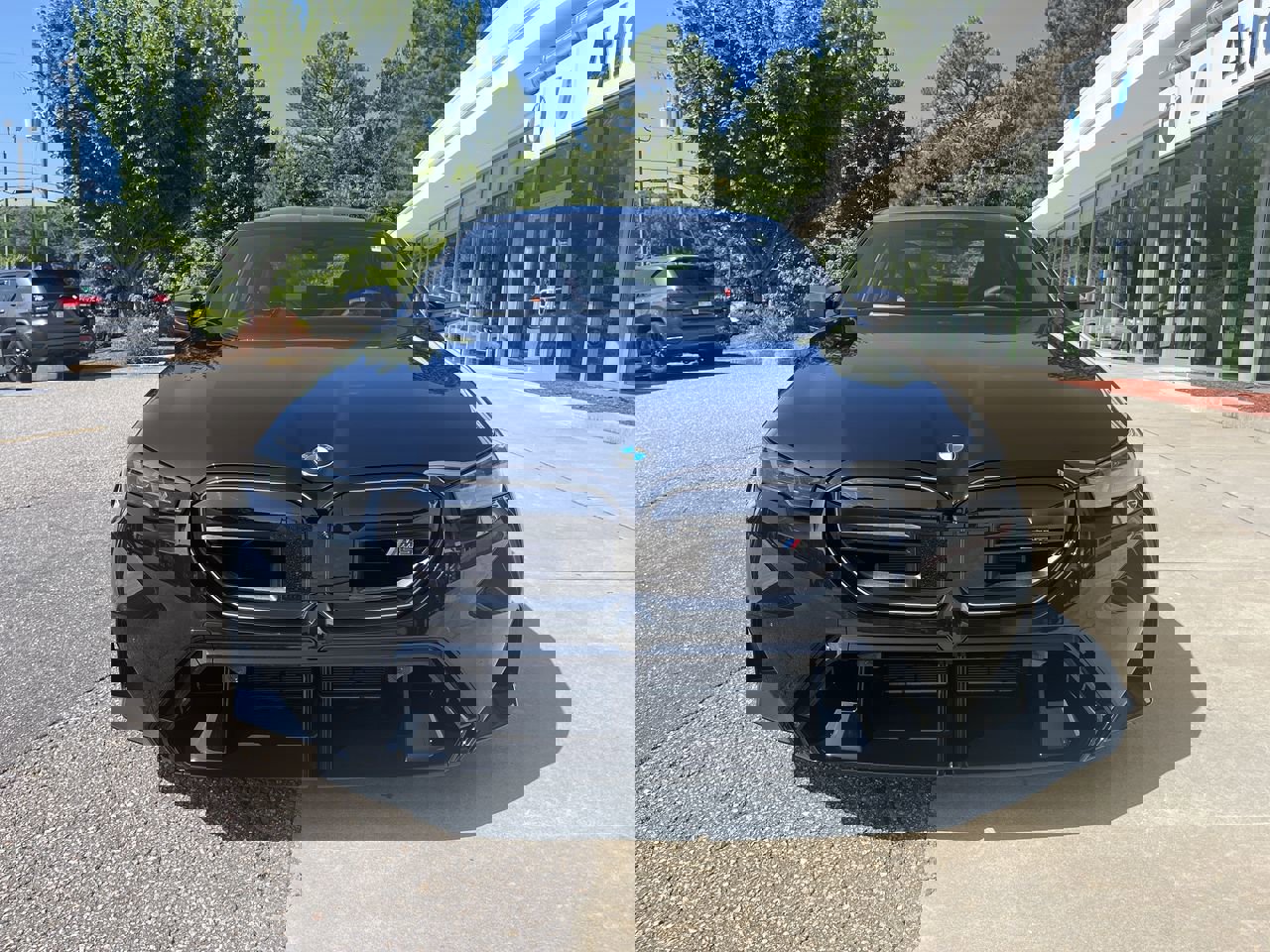 New 2026 BMW M5 w/ Carbon Package image 3