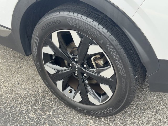 Certified 2023 Kia Sportage X-Line w/ X-Line Premium Package image 5
