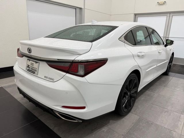 Used 2023 Lexus ES 350 F Sport w/ Protection Package (P2) FWD image 2