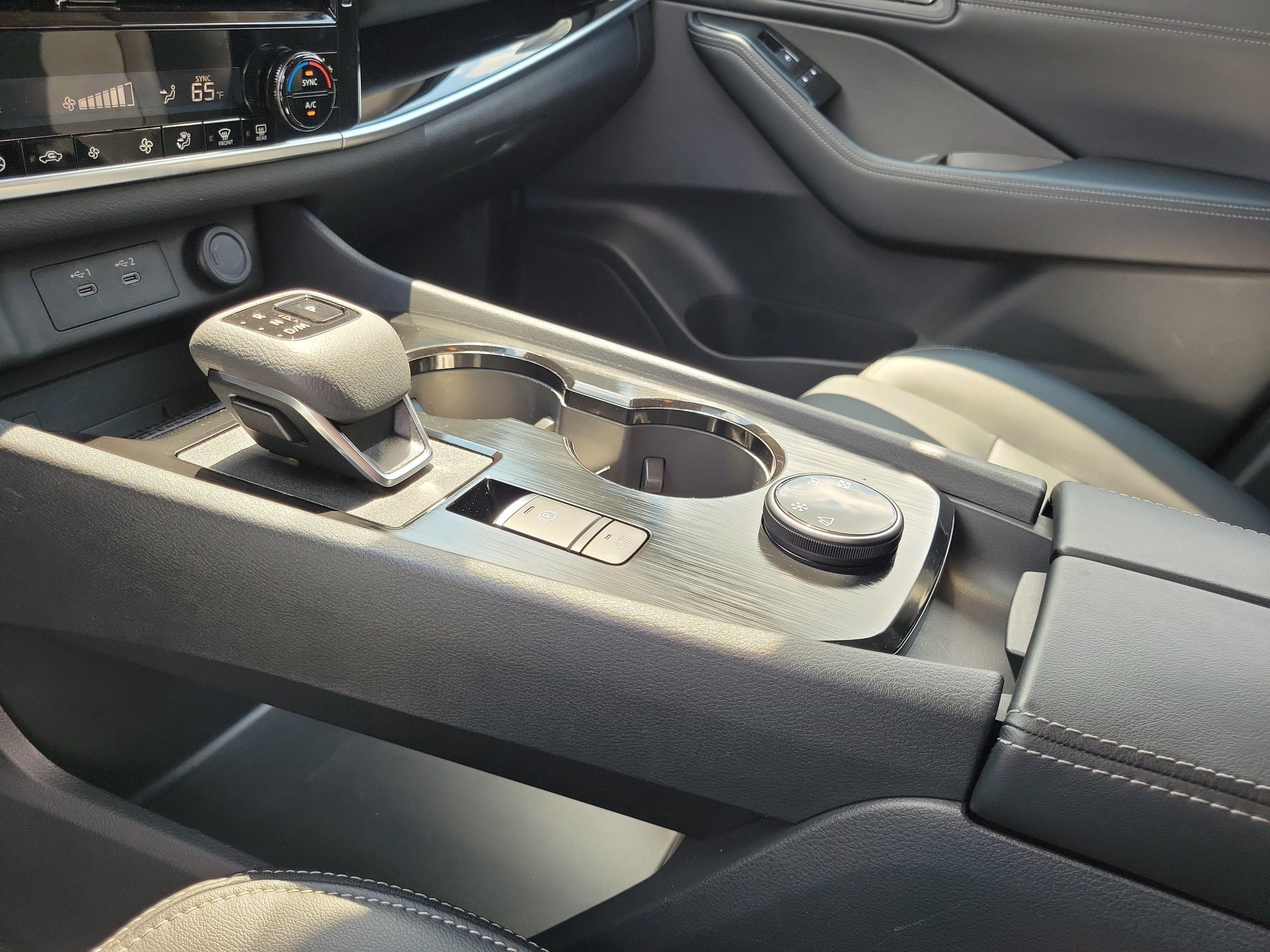 Certified 2025 Nissan Rogue SL AWD/4WD image 29