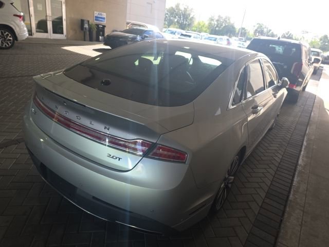 Used 2019 Lincoln MKZ Reserve image 4