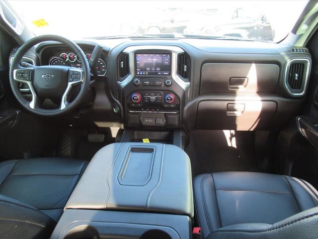 Used 2022 Chevrolet Silverado 1500 LT Trail Boss image 14