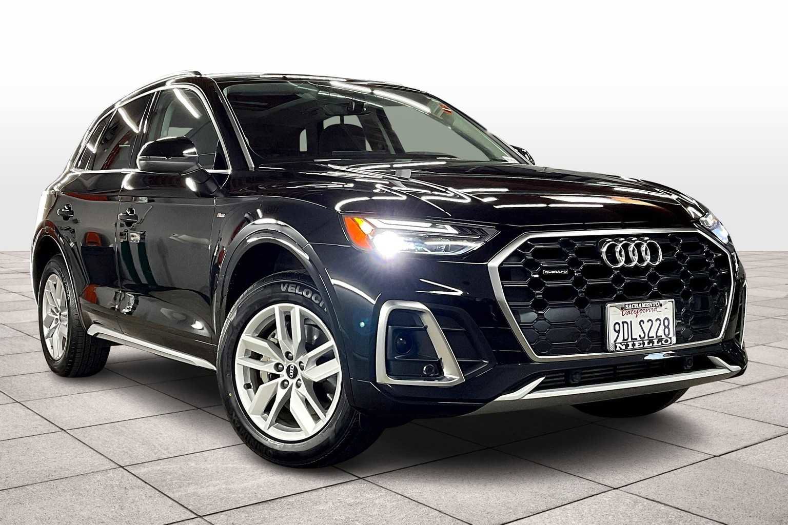 Used 2023 Audi Q5 2.0T Premium image 2