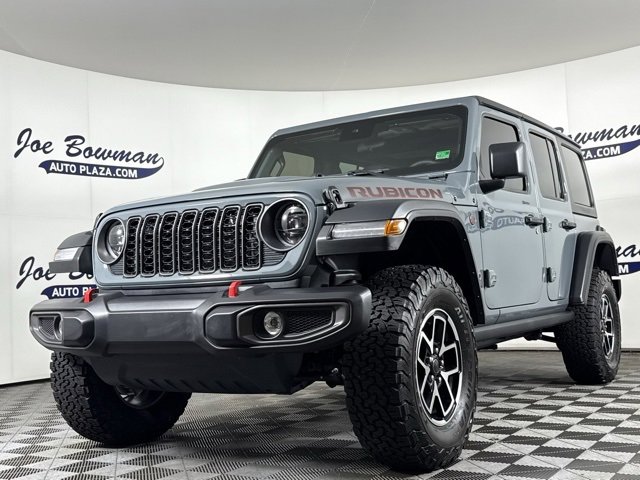 Used 2025 Jeep Wrangler Unlimited Rubicon image 3