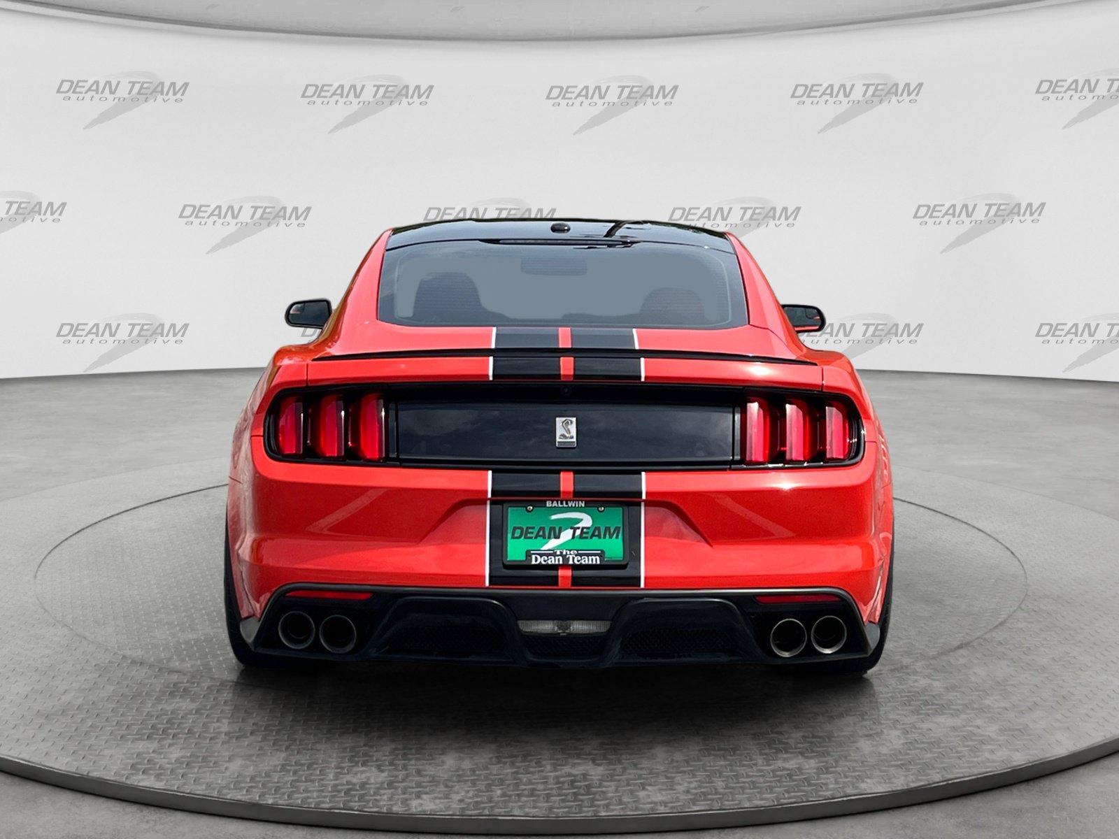 Used 2016 Ford Mustang Shelby GT350 w/ Technology Package RWD image 6