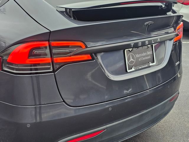 Used 2018 Tesla Model X 75D image 13