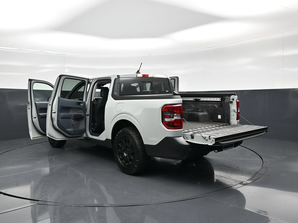 Used 2024 Ford Maverick Lariat w/ Black Appearance Package AWD/4WD image 32